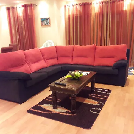 Apartamento T3 Sao Pedro I * Ponta Delgada (Sao Miguel)