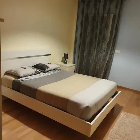 Apartamento T3 Sao Pedro I * Ponta Delgada (Sao Miguel)